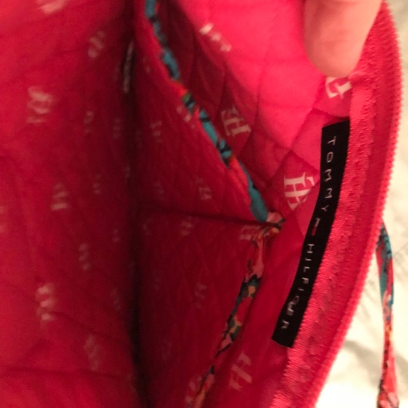 Tommy Hilfiger red print shoulder bag purse - Picture 4 of 7